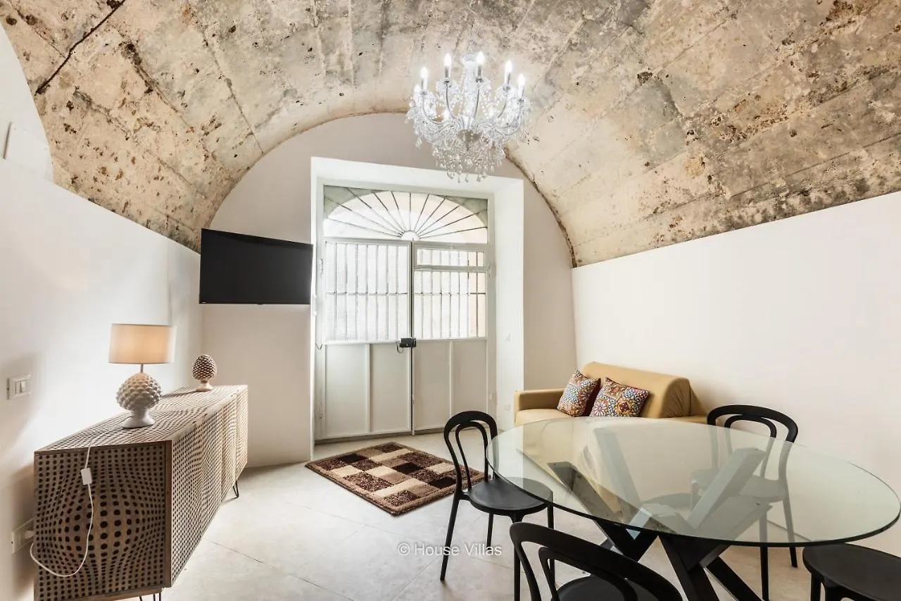 Housevillas - Suite Iblarche Noto 0*,  Italy